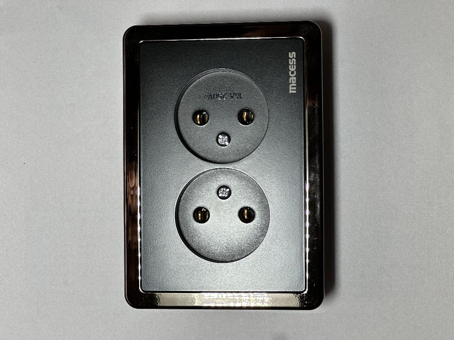 Выключатели и розетки для дома и офиса