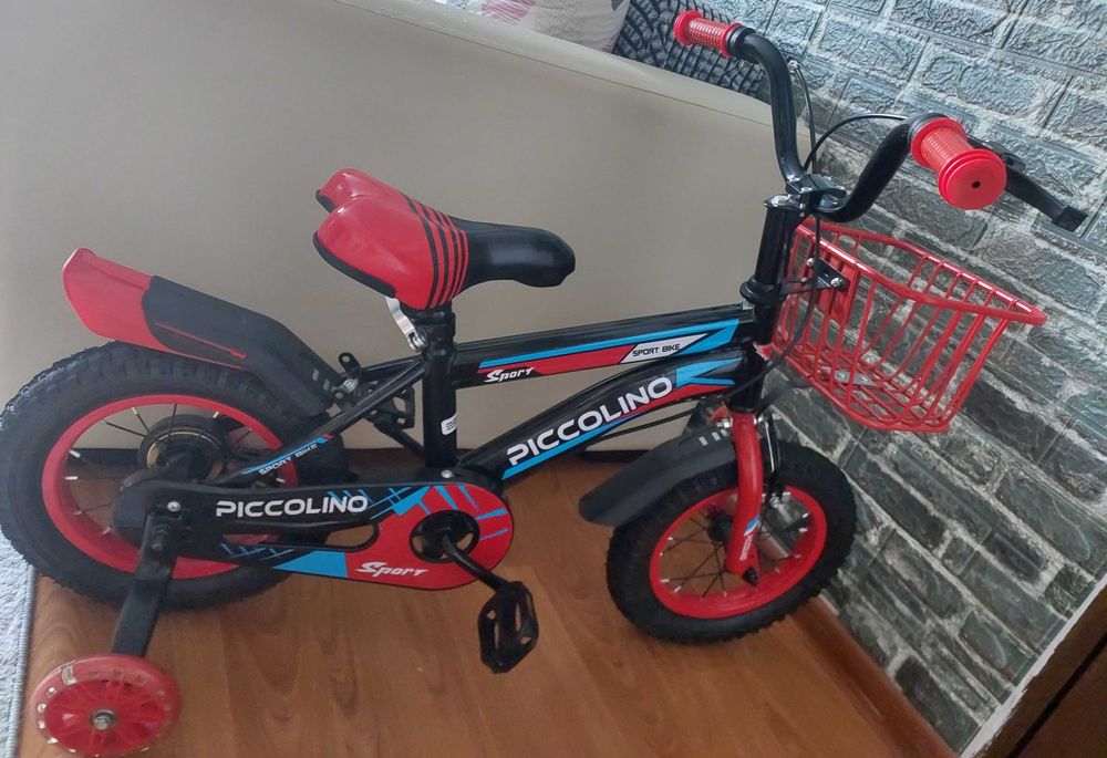 Bicicletă copii Piccolino Sport – ca nouă, cu roți ajutătoare