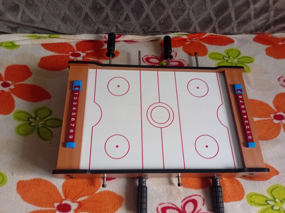 Продаю настольную игру 2 в 1