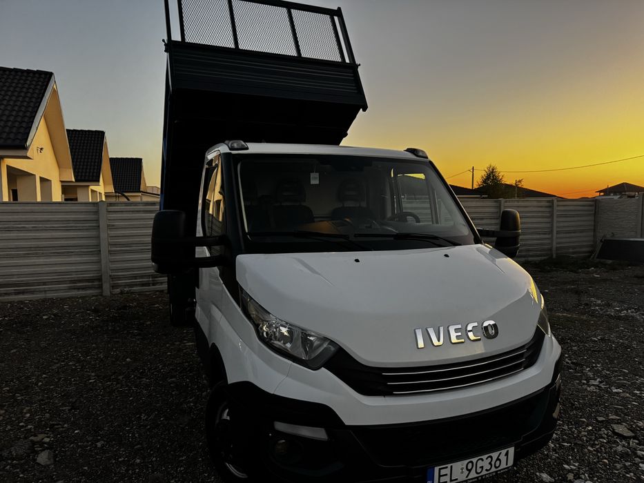 Iveco basculabil pe 3 parti