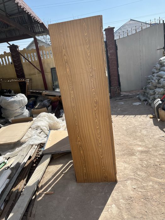 Продам шкаф хороший