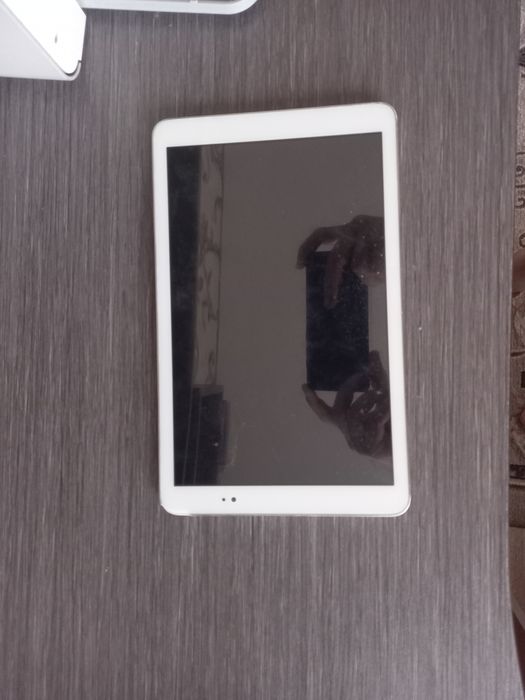 Планшет HUAWEI  для Работы-Ребёнку