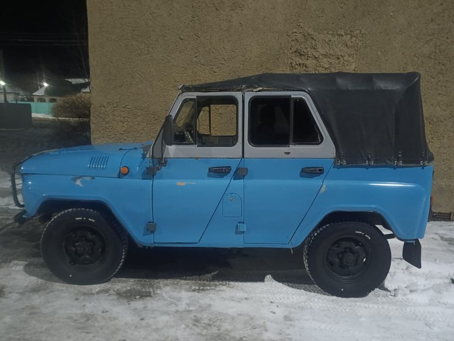 Уаз сатылады 2000жылғы