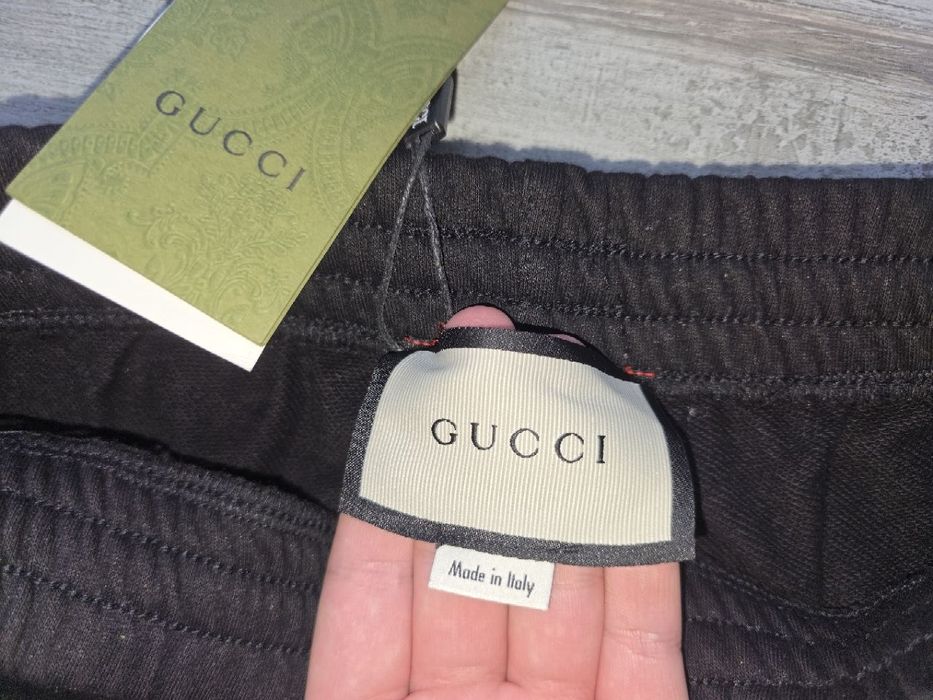 Къси панталони Gucci светоотрожаващи