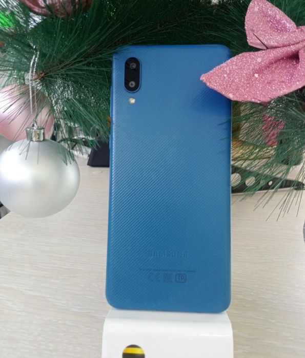 Samsung A02 в хорошем состоянии