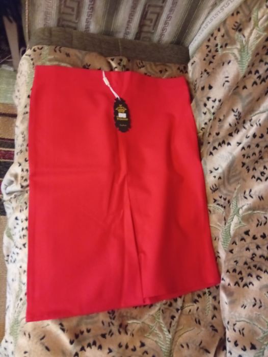 Продам новые  юбки. Размеры 46-54