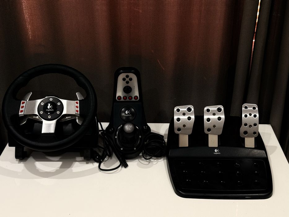 Игровой Руль Logitech g27