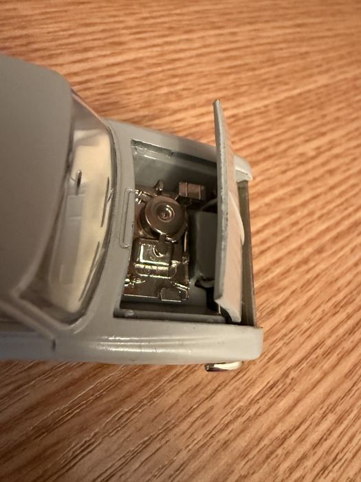 Модель Москвич 427 - масштаб 1:43 СССР