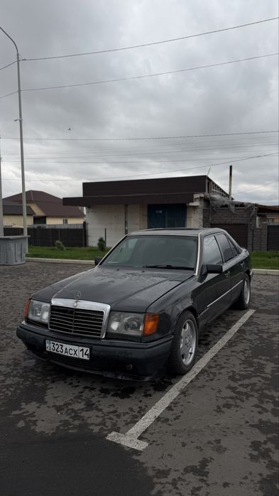 Продам мерседес W124