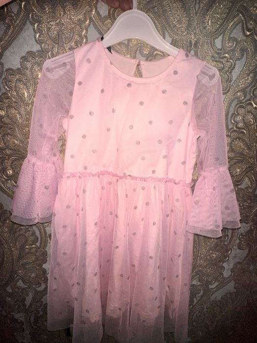 Нарядное платье рост 134