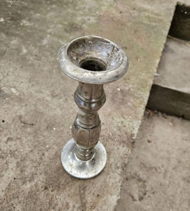 Sfetnic vechi stare buna 
Predare personala în Arad sau trimit 
Pentru