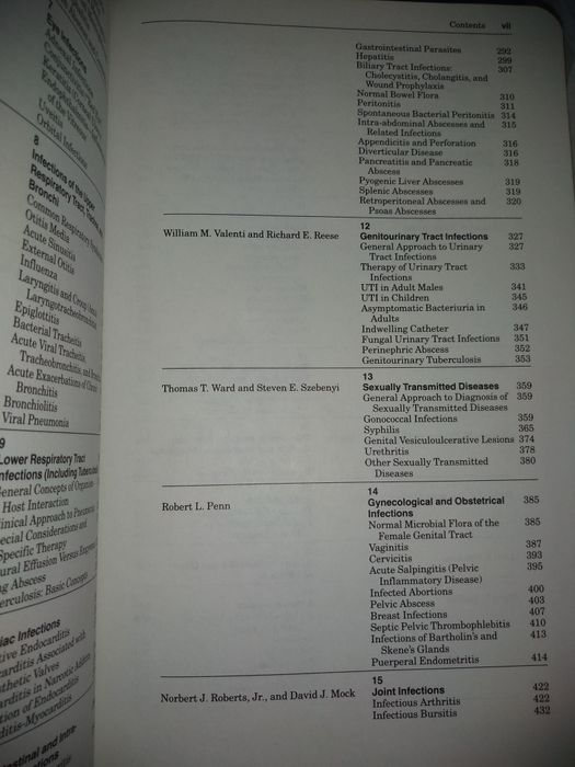 ИНФЕКЦИОЗНИ БОЛЕСТИ; различни книги , и на английски