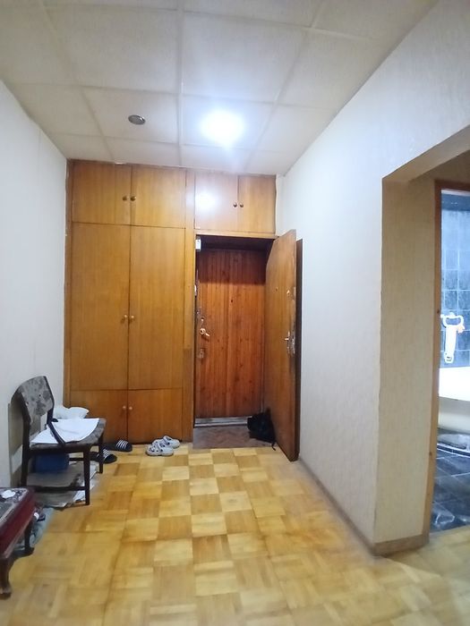 Карасу 6 бозор, ГОМ, 275 мактаб №477 J