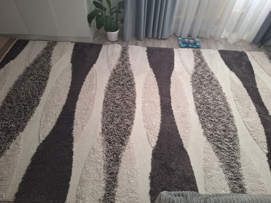 Продам палас 2×4