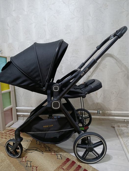 Коляска в хорошем состоянии