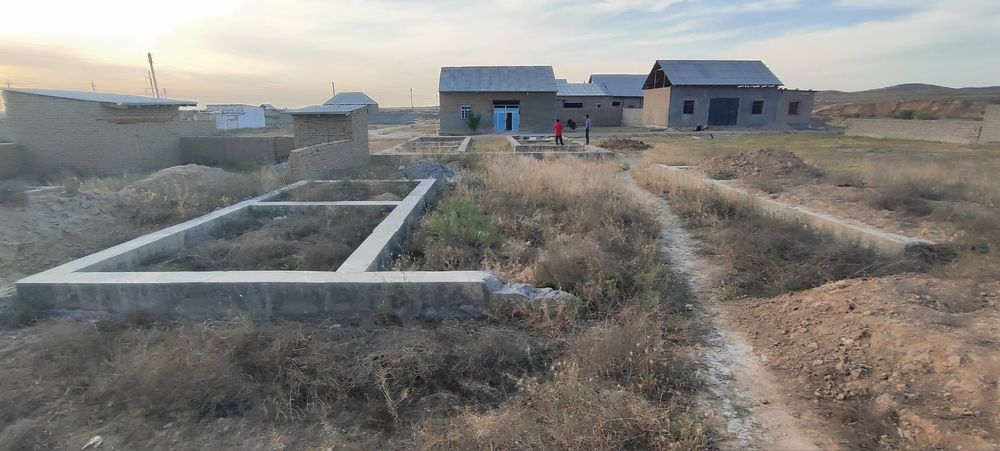 Yer sotiladi 2 sotix kadastir dakument bor