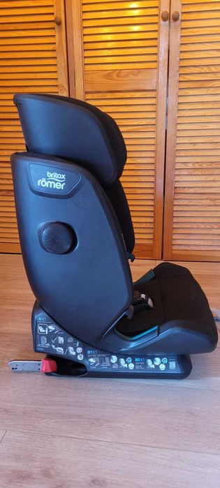 Vând Scaun Auto Britax Romer Advansafix i-SIZE 76-150 cm, Negru