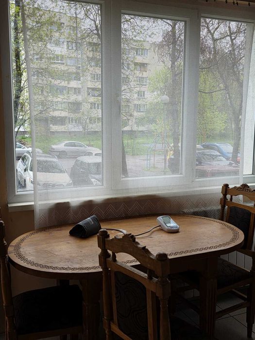 Продавам 3-стаен апартамент в Св. троица