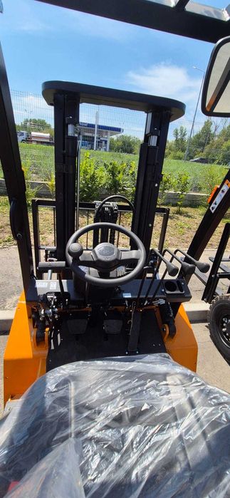 Дизельный вилочный погрузчик CPCD30-AG2