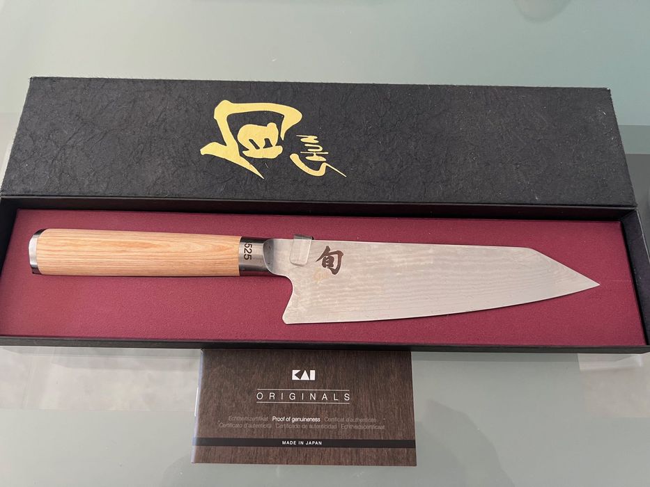 Cuțit Kai Shun Classic White DM-0777W Kiritsuke Limited Edition
