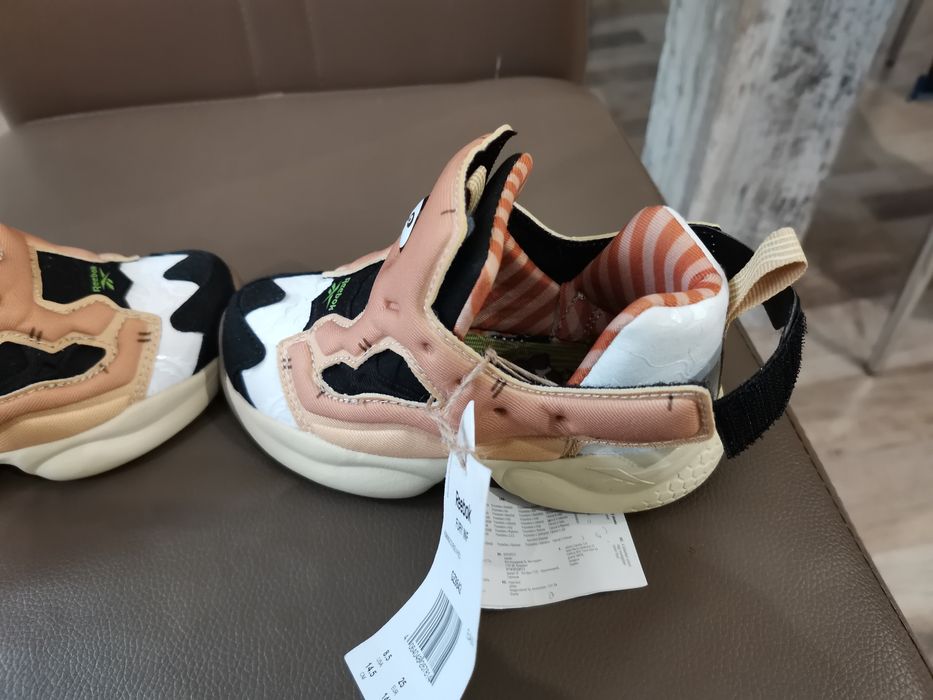 Детски Reebook свирещи  25 н.