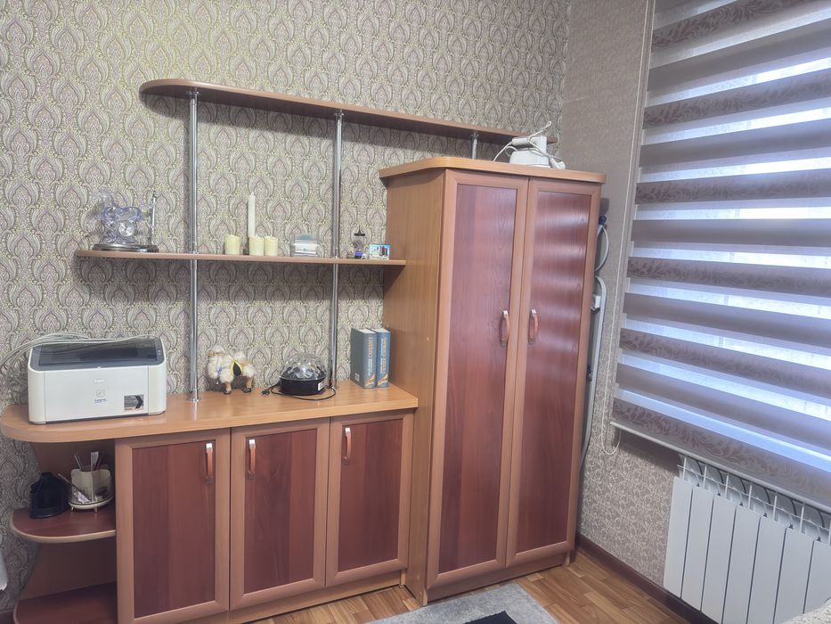 Шкаф для гостинной комнаты