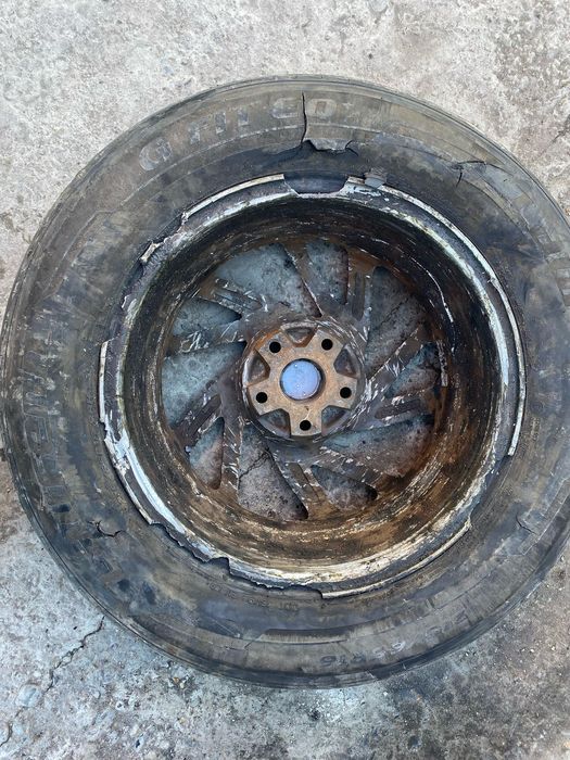 Продам диски с ризинои