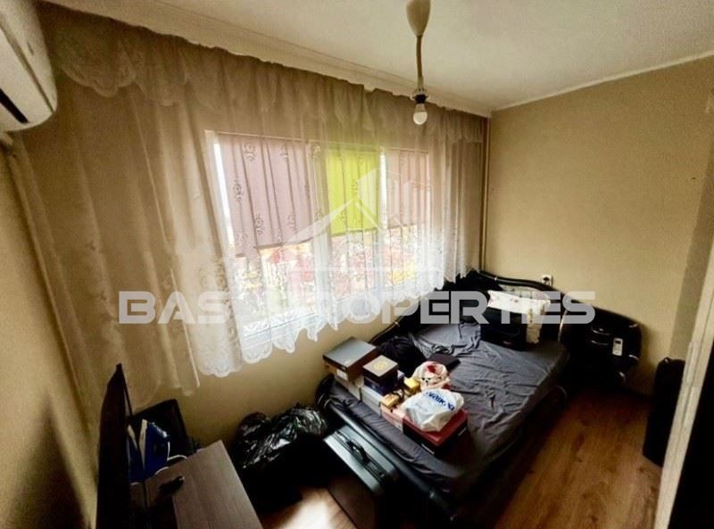 Продава се Двустаен апартамент в София, Люлин 9 - 65 кв.м за 2300 €/кв.м - Снимка #7