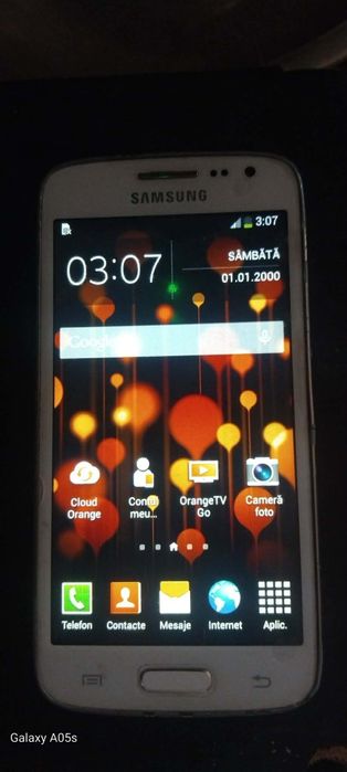 Văd telefoane Samsung S3 s4