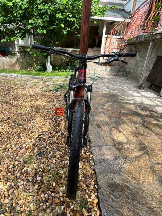 DRAG C2 Dirt Jump