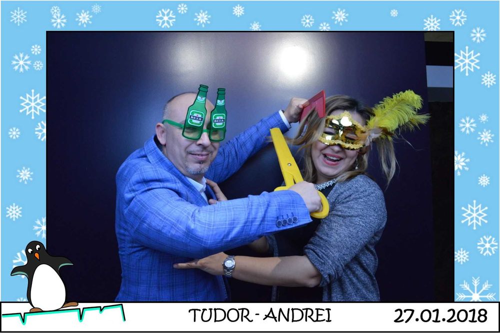 150 lei/h Cabina foto / PhotoBooth / Inchiriere Evenimente / Botez