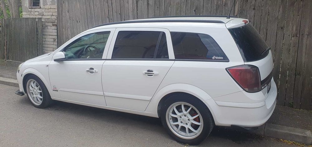 vand sau schimb opel astra h 2006