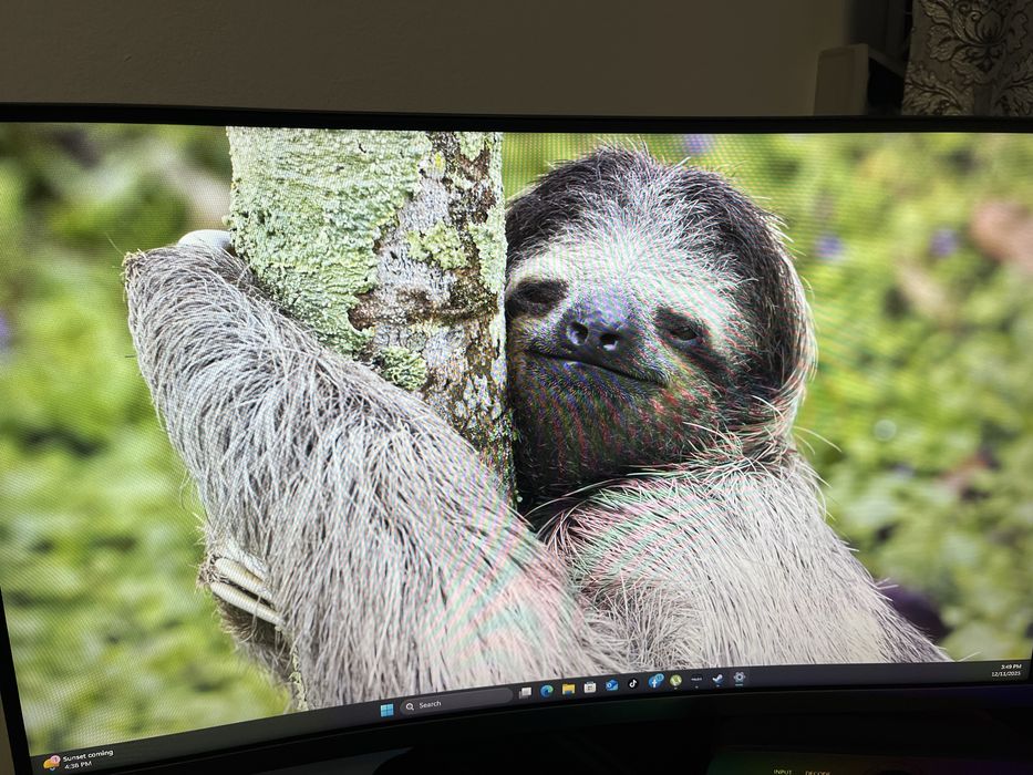 Se vinde monitor curbat samsung