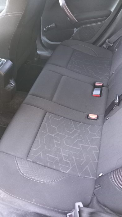 Peugeot 2008/2015/1.2vti