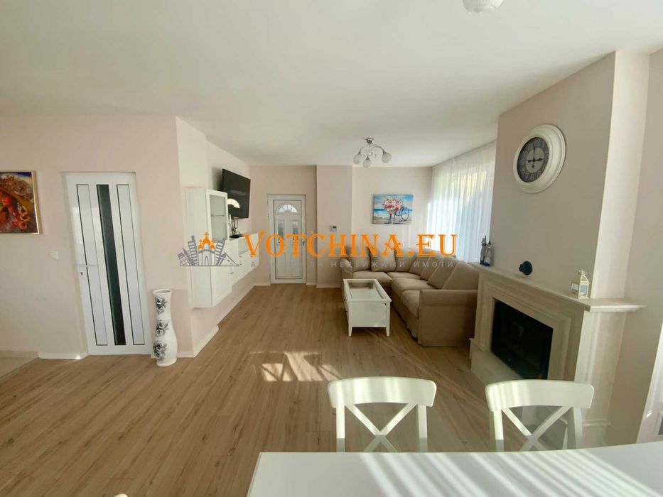 Продава се Къща в Варна, Център - 145 кв.м за 2414 €/кв.м - Снимка #2