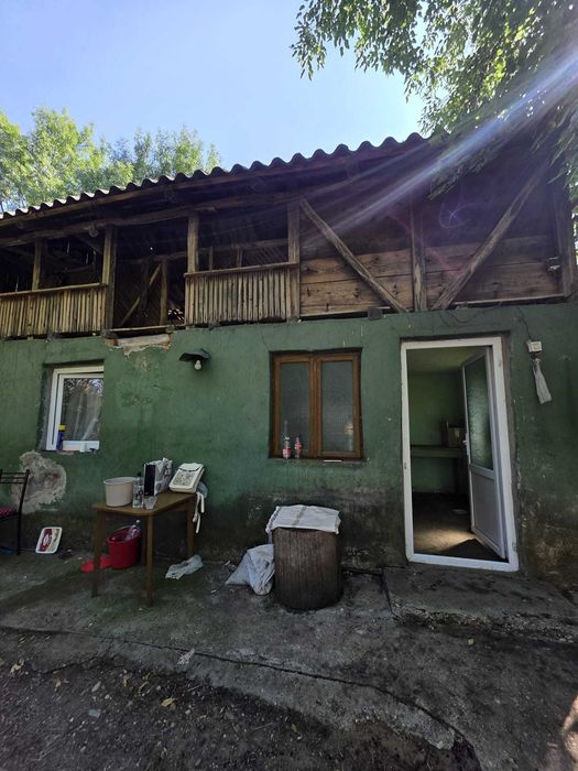 Casă la țară+teren intravilan 7.548 mp,utilități complete,Baleasa, Olt