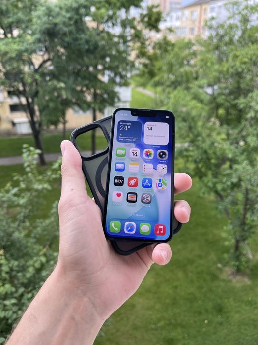 • Iphone  13 Mini • black •