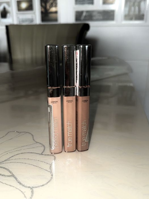 Corector L'Oreal Paris True Match cu formula lejera si iluminatoare