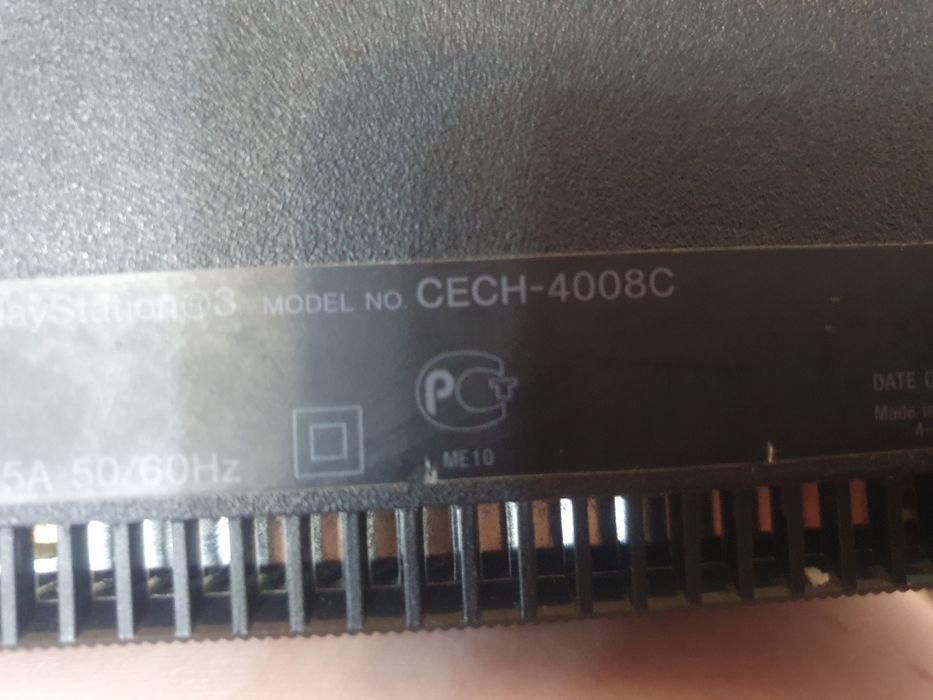 Продам Sony Playstation 3 super slim срочна