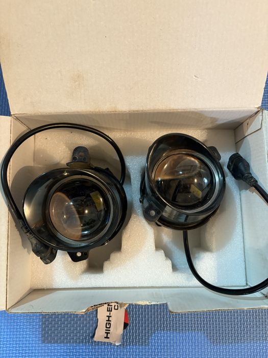 Туманка лэд от машины лада ларгус