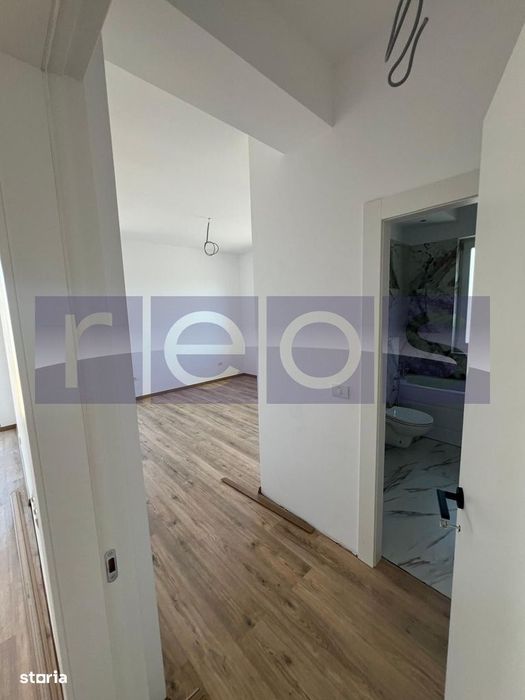 Vanzare Casa 5 Camarere | 400 Mp | Tunari