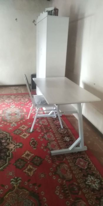 Продаётся парта и стул новый