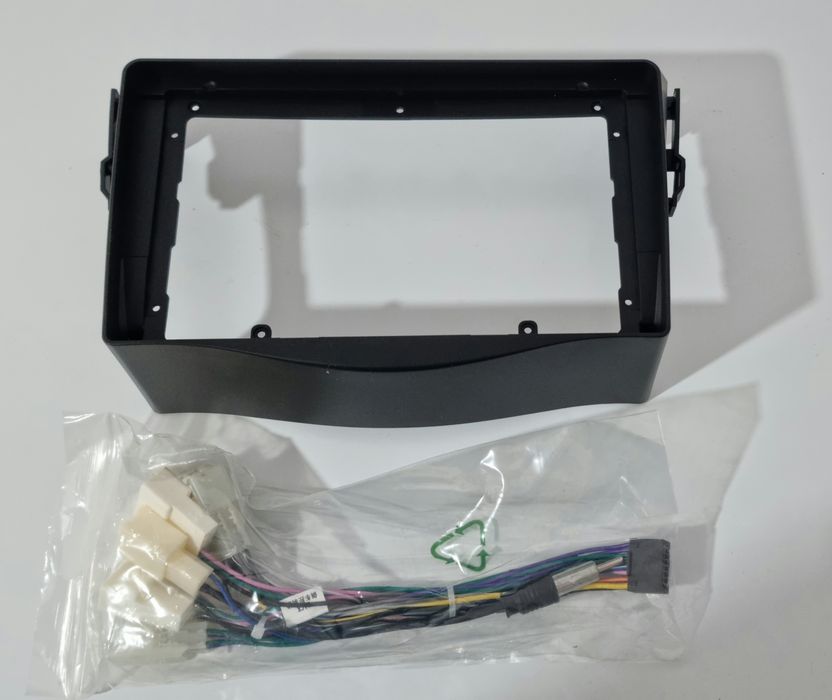 Rama adaptoare navigatie Qashqai , volvo xc 60 , tiguan , Toyota rav 4