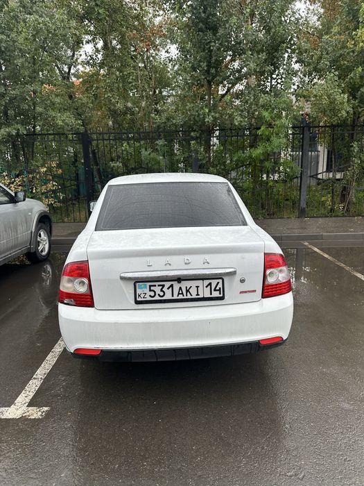 Лада приора в хорошем состояние