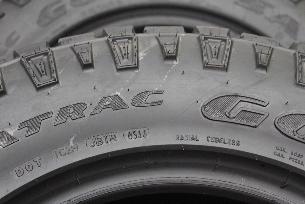 265/65-17 Goodyear Wrangler Duratrac