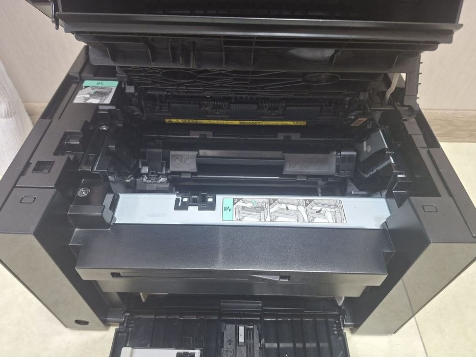 Принтер Canon MF3010