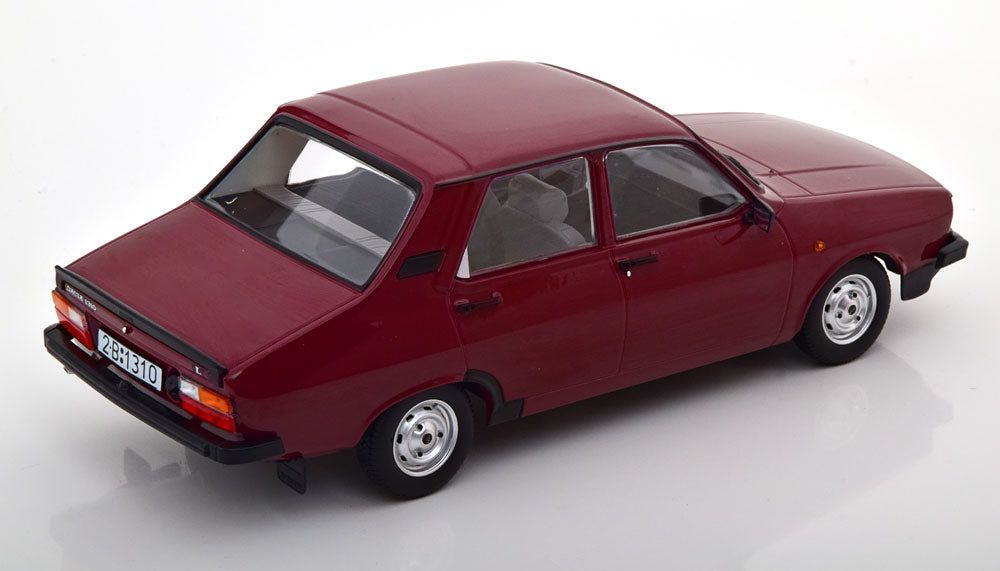 Macheta auto Dacia 1310 L 1993  1:18 Triple9