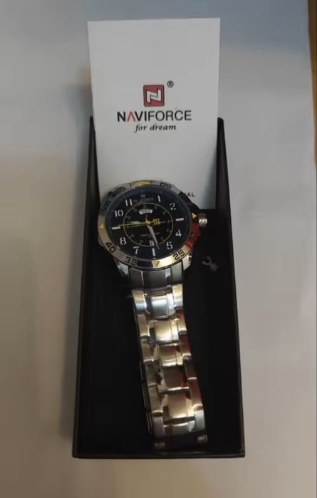 Мъжки часовник NAVIFORCE