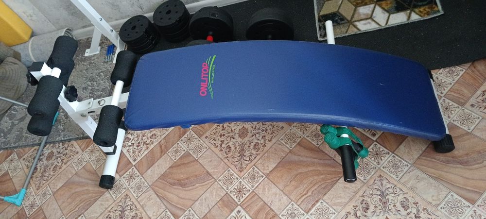 Продам скамейку для пресса