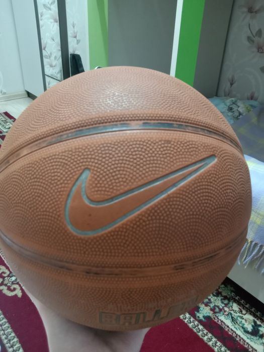 Баскетбольный мяч